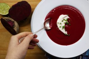 Sopa Borsch| Nohe Vargas Catering y Pasteleria | La Noche de los-chef EMA | Buenos Aires - Argentina